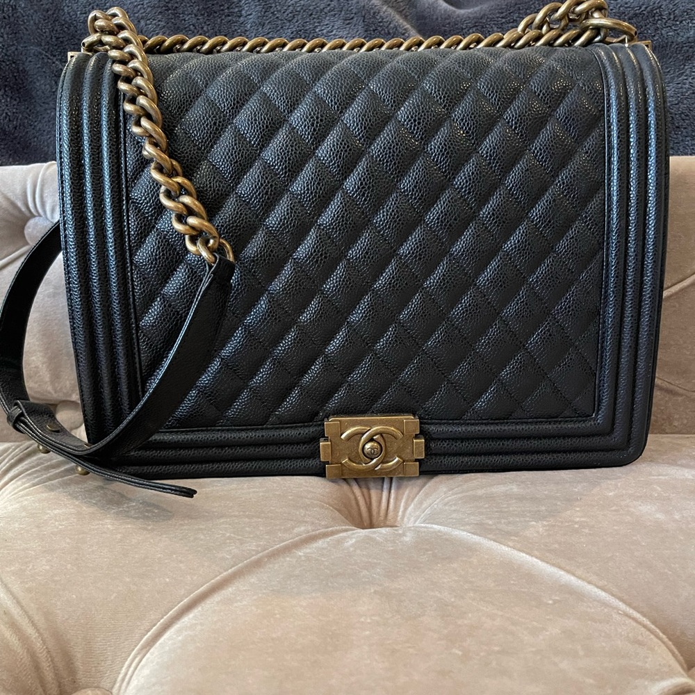 Shoulder bag